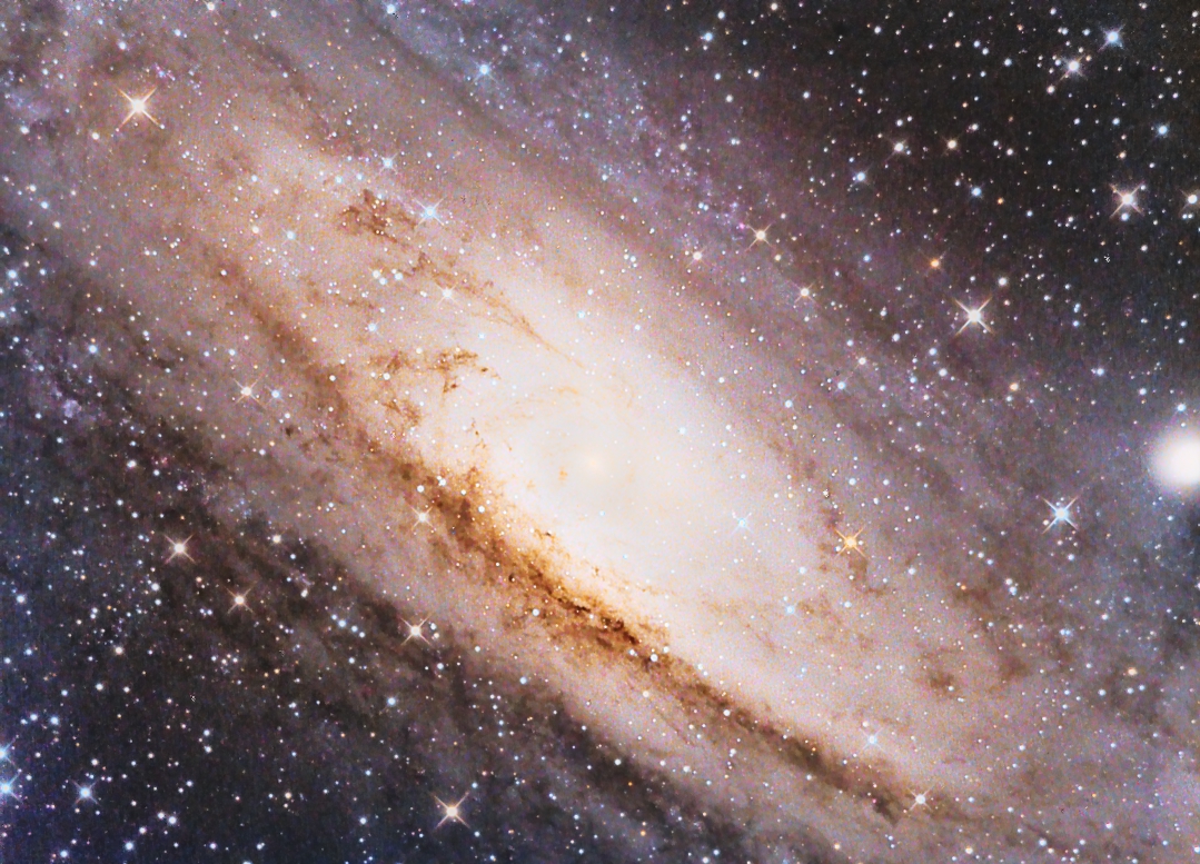 M31-NEWLRGB70.jpg