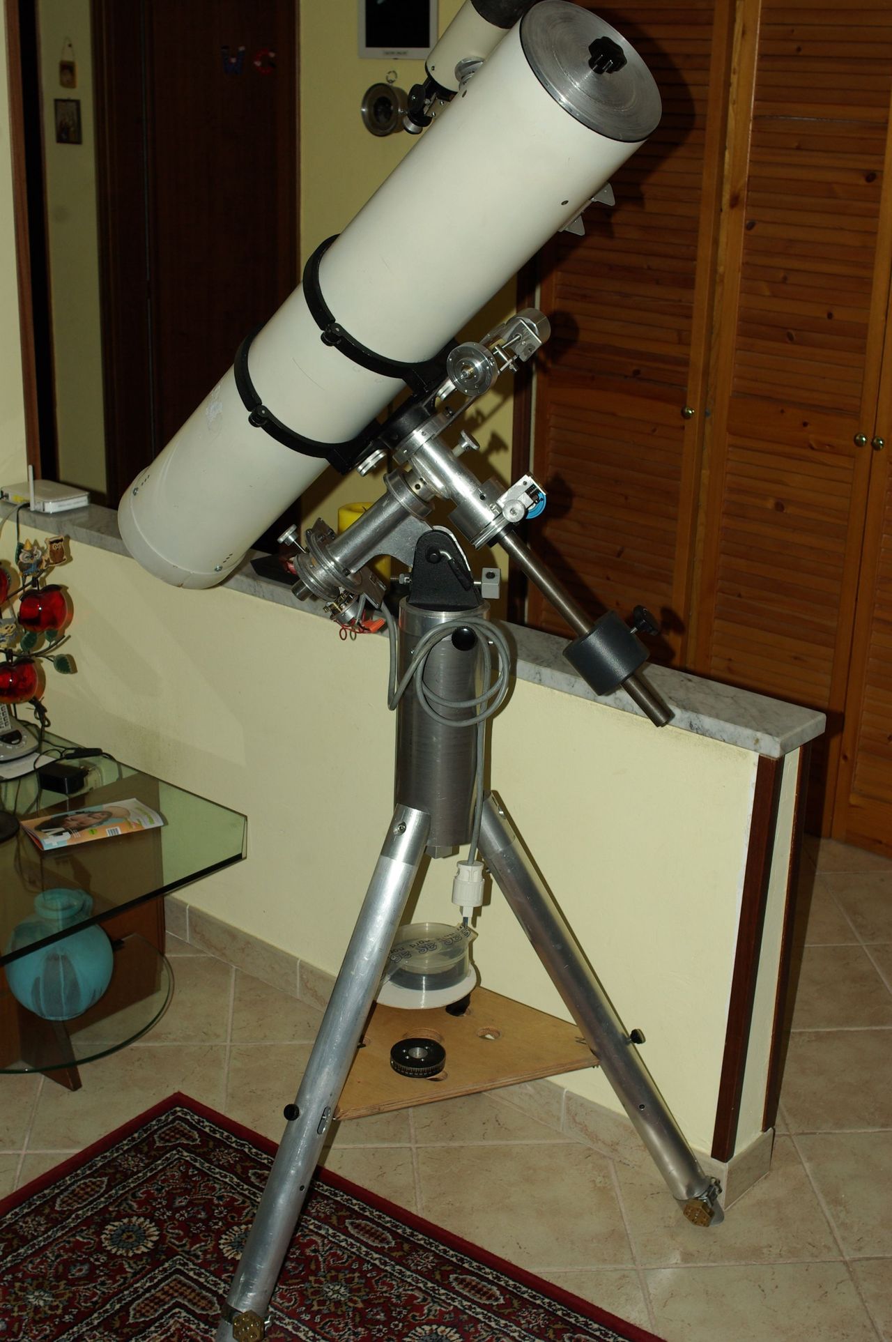 telescopio con montatura